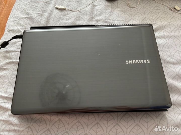 Ноутбук для работы и учебы Samsung np355v5x