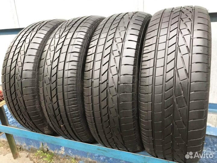 Goodyear Excellence 215/60 R16