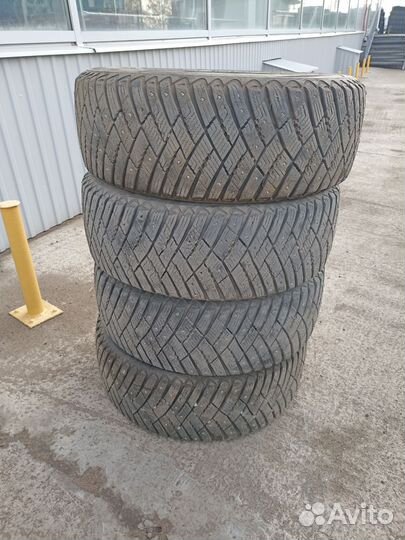 Goodyear Ultragrip Ice Arctic 255/55 R16