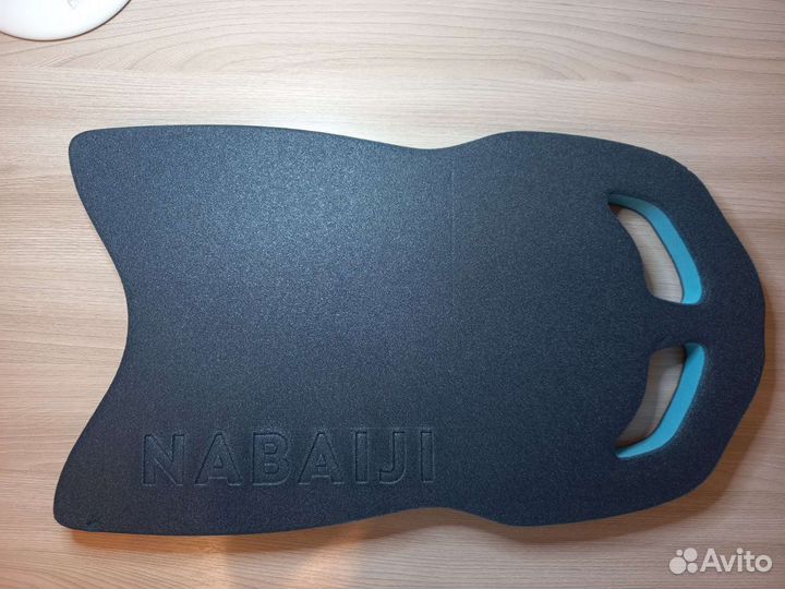 Детские плавки arena новые и доска для плавания