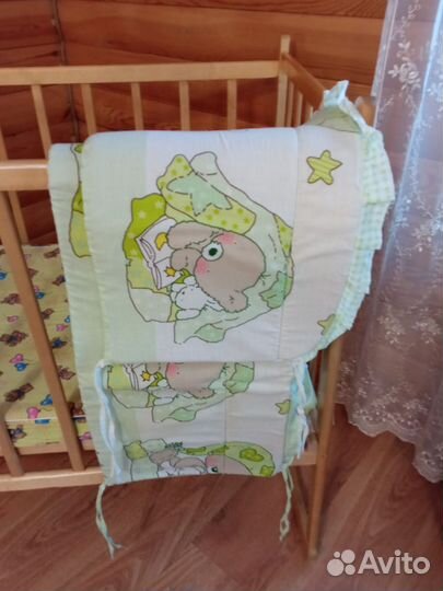 Детская кроватка