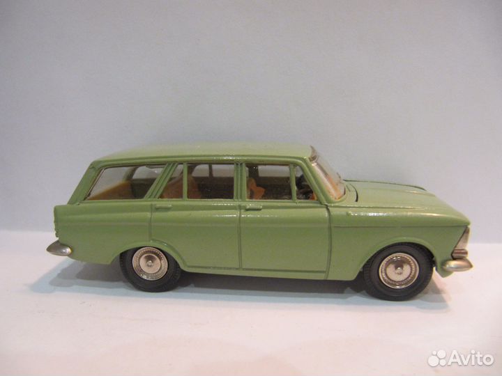 Москвич 426 А3 без ми. Фисташковый цвет