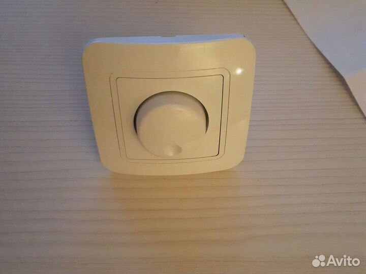 Выключатель- диммер с подсветкой