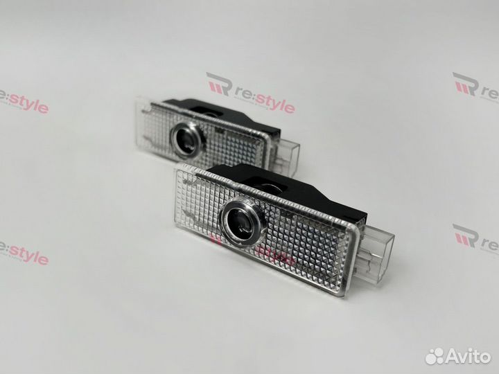 Проекция логотипа BMW на двери Тип 2