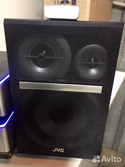 Музыкальный центр