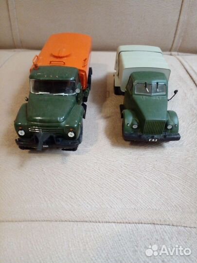 Машинки модельки масштаб 1:43