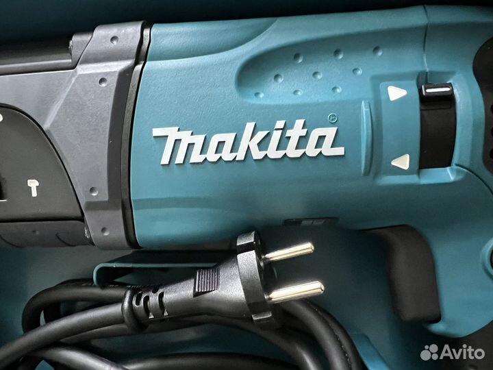 Перфоратор Makita HR2470 новый оригинал