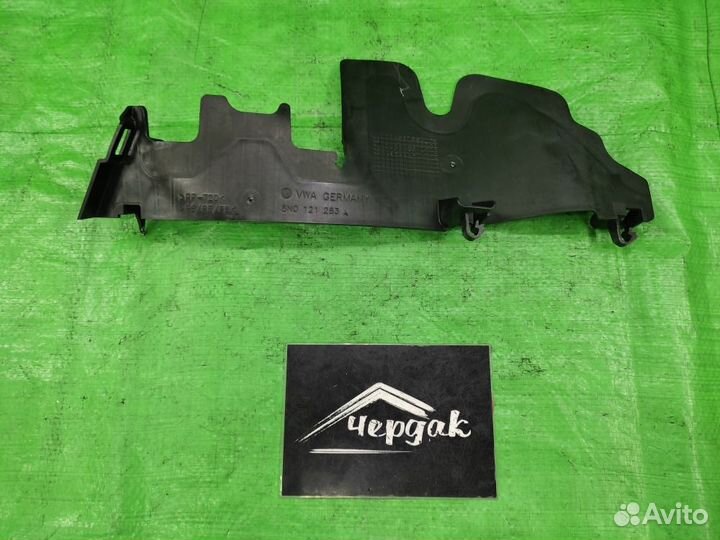 Воздуховод радиатора левый VW Tiguan 2007-2011