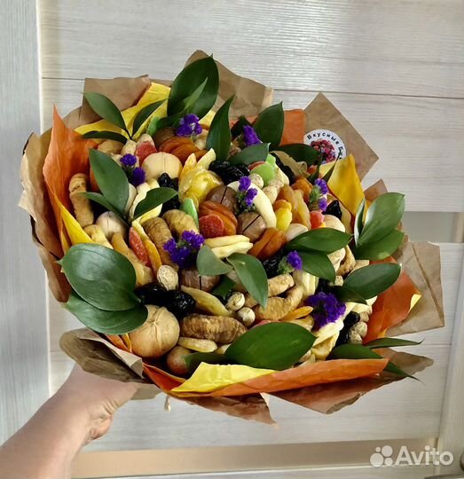 Сухофрукты композиция