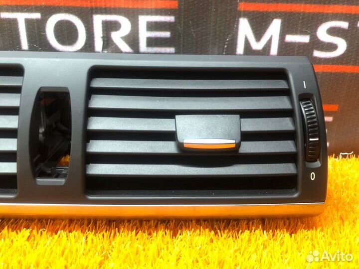 Дефлектор воздушный передний Bmw X5 E70 N52B30A