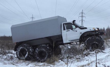 Вездеход Урса К-6х6 (снегоболотоход)