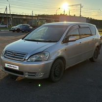 Toyota Ipsum 2.4 AT, 2003, битый, 273 652 км, с пробегом, цена 510 000 руб.