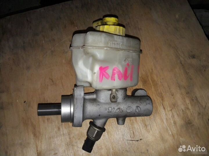 Главный тормозной цилиндр Volkswagen Touareg