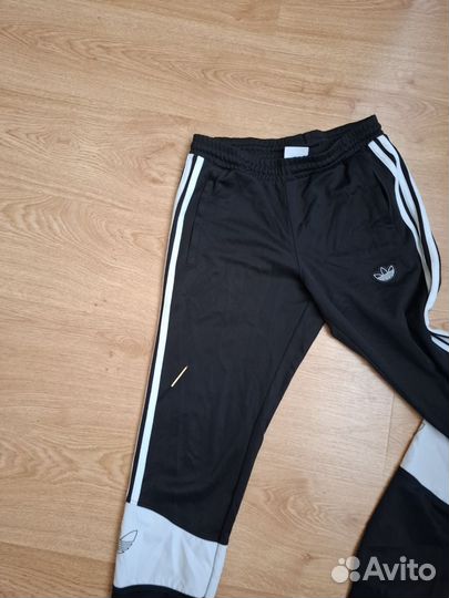 Спортивные штаны Adidas