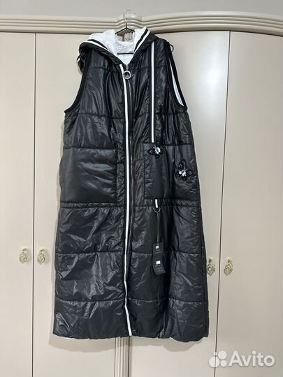 Безрукавка женская