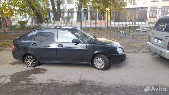 LADA Priora 1.6 МТ, 2010, битый, 120 000 км