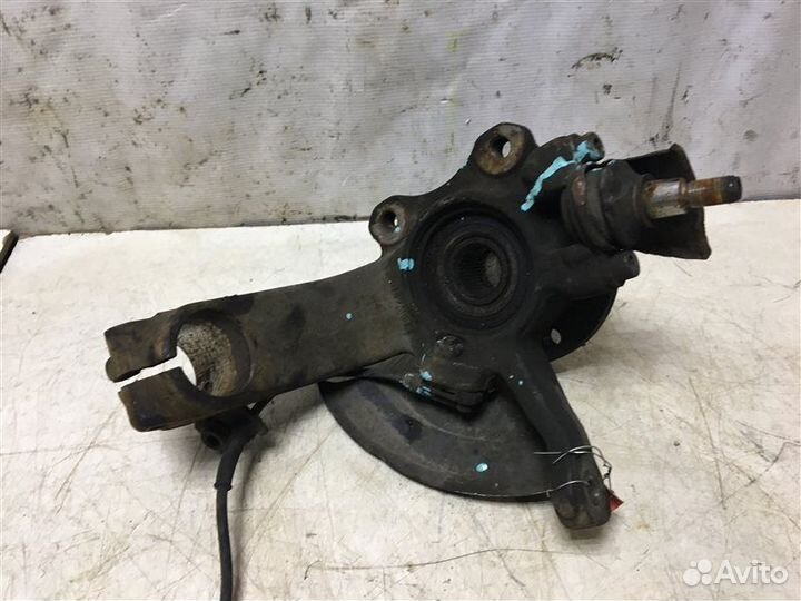 Кулак поворотный передний левый Volkswagen Sharan