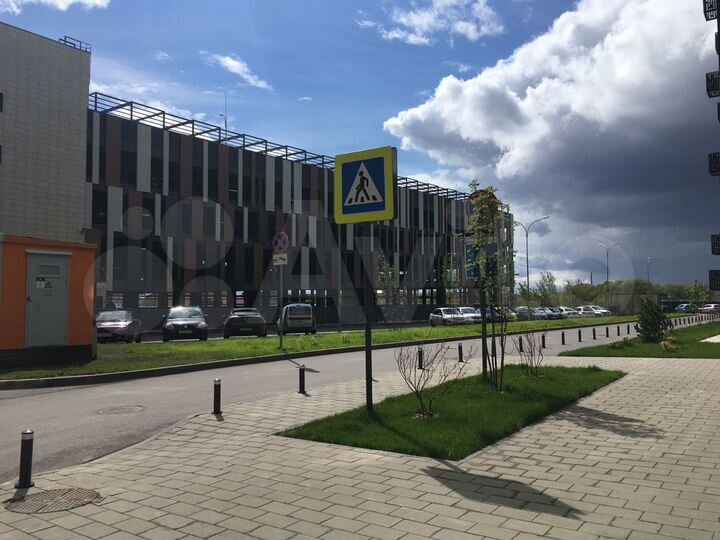 Машиноместо, 14 м²