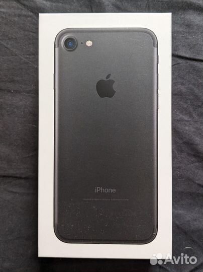 Коробка от iPhone 7