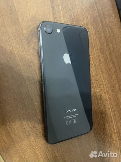 Телефон iPhone 8 64 gb