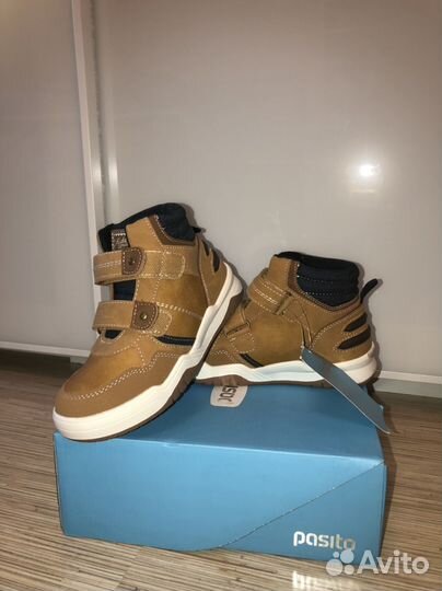 Ботинки детские новые