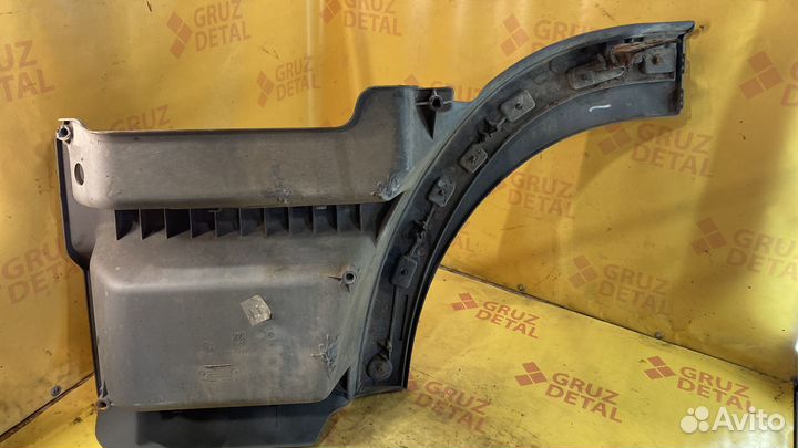 Крыло со ступеньками Mercedes-Benz Actros 3 (MP3)