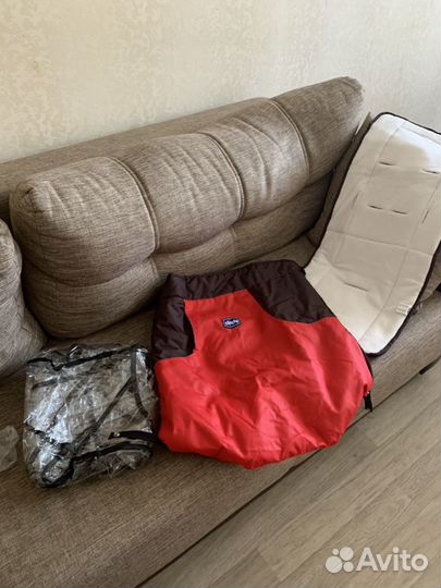 Продаётся Коляска Chicco