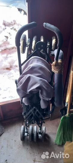 Коляска трость