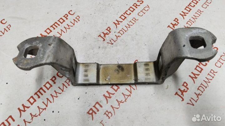 Кронштейн двигателя Volvo V40 хетчбек B5204T9 2014