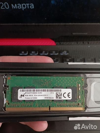Оперативная память DDR4 Micron MTA4ATF1G64HZ-3G2E2
