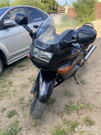 Kawasaki ZZR400-2