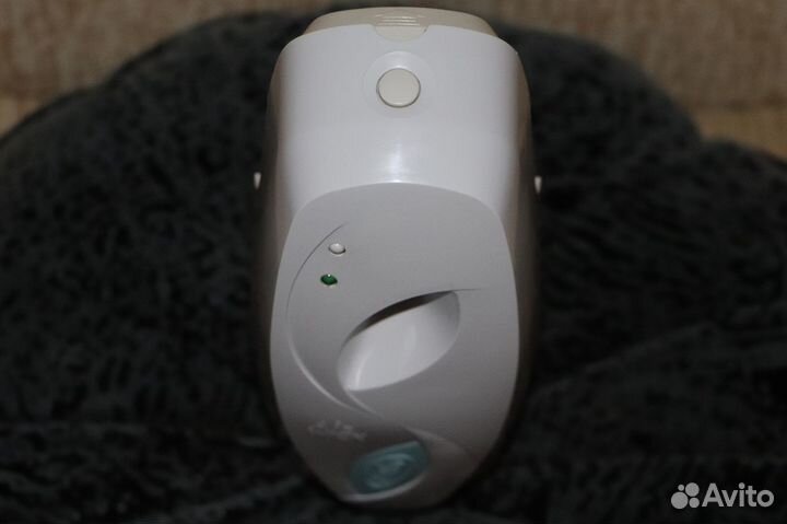 Автоматический распылитель Air Wick Freshmatic