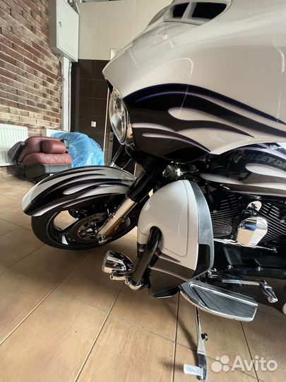 Harley-Davidson CVO Street Glide