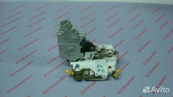 Nissan 80503-2F000 Замок передний левый