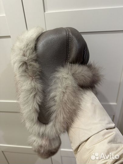 Шапка ушанка с натуральным мехом женская