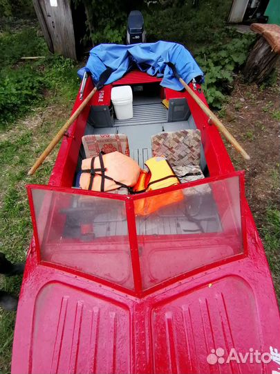 Катер с мотором