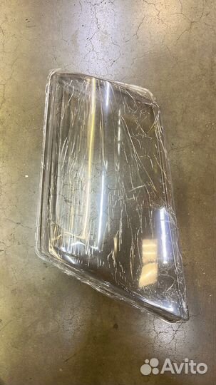 Стекло фары volvo fh 4