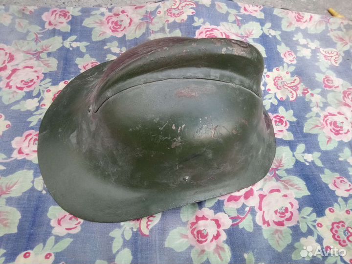 Шлем каска пожарного