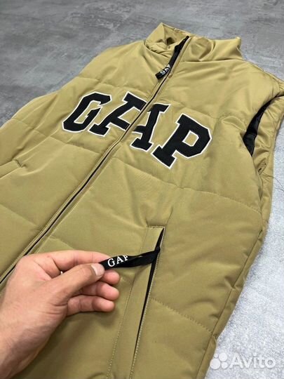 Жилетка Gap