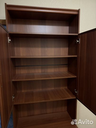 Шкаф