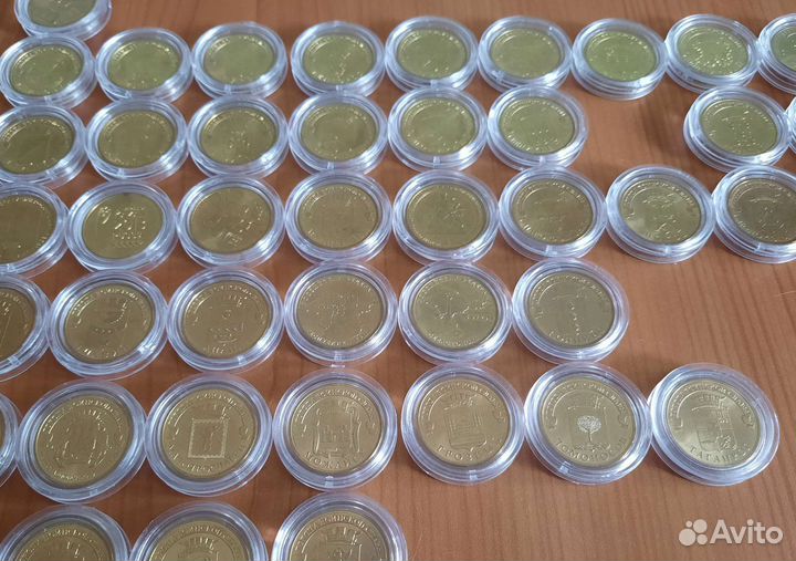 Монеты серии гвс в капсулах Leuchtturm 44шт