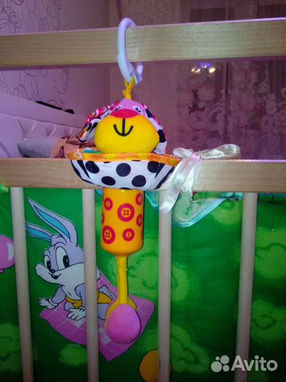 Игрушки подвес, трещетка, неваляшка, погремушка