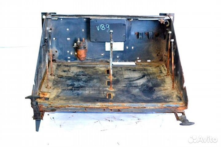 Ящик аккумулятора volvo FH16 (01.93)