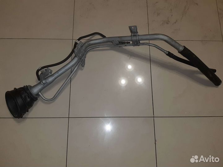 Горловина топливного бака Субару Форестер SJ