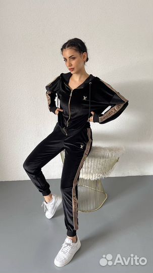 Костюм двойка спортивный