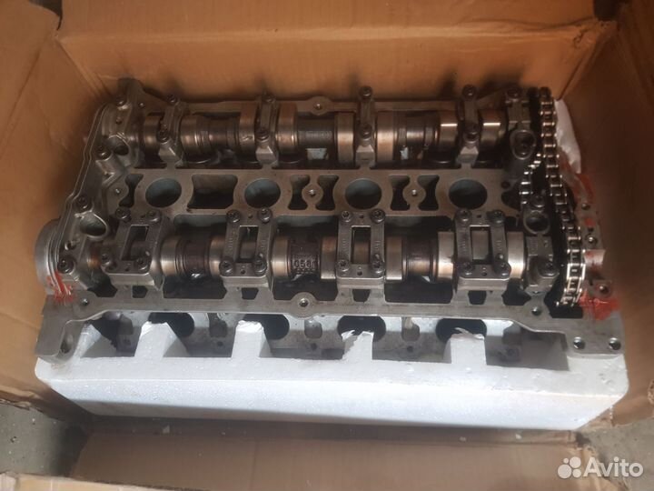 Головка блока volkswagen t5 AWM