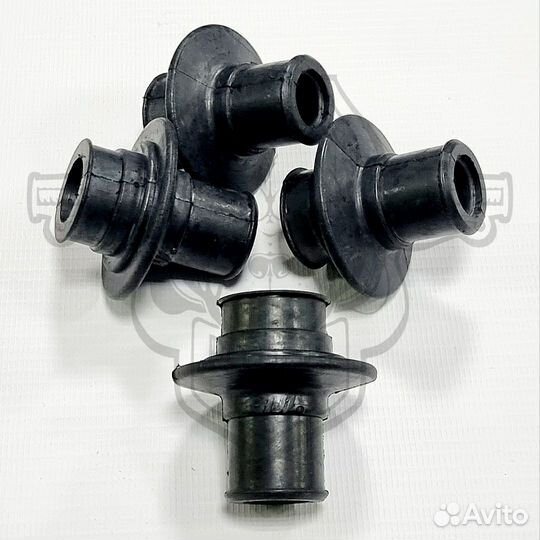 Патрубок в тройник системы охлаждения (в рамку) KT