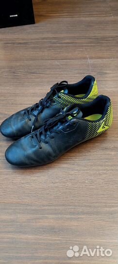 Бутсы футбольные на шипах Demix 45 р