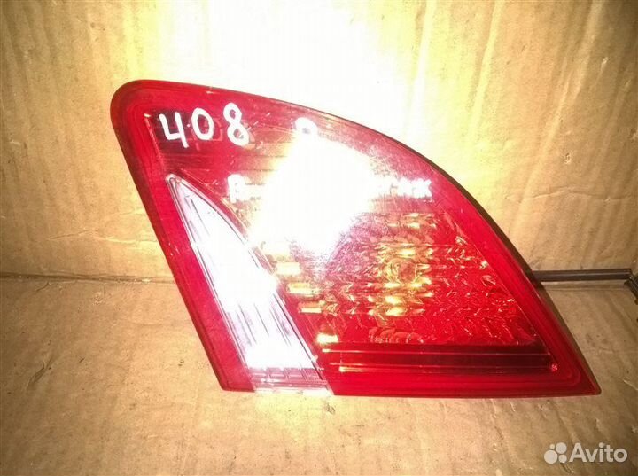 Фонарь правый Peugeot 408 2012