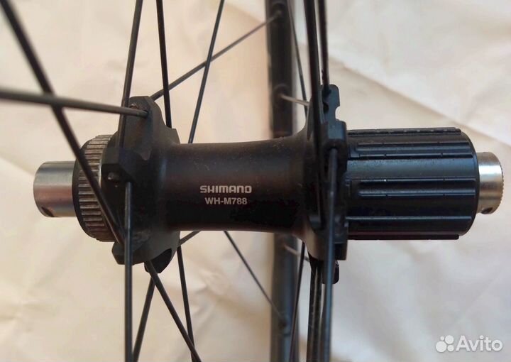 Вилсет Shimano Deore XT WH-M788 26